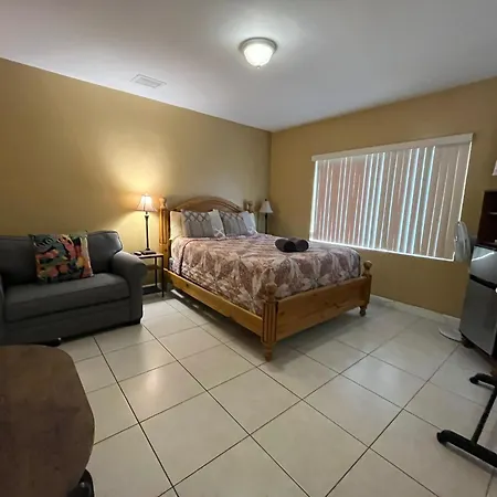 Royal Poinciana Stay-2